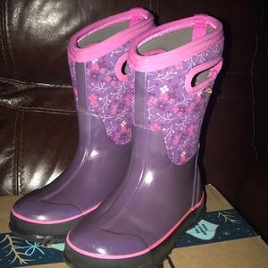 COPY - EUC Girls Size 13 Bogs